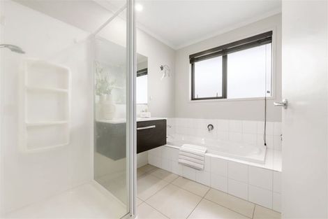 Photo of property in 3 Northbrook Glen, Flagstaff, Hamilton, 3210