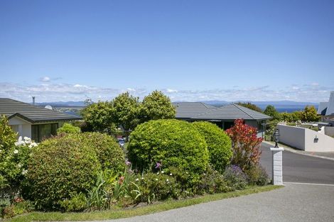 Photo of property in 17 Whetu Place, Nukuhau, Taupo, 3330