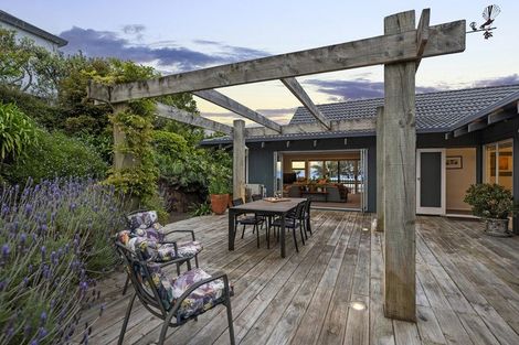 Photo of property in 4 Claude Road, Stanmore Bay, Whangaparaoa, 0932