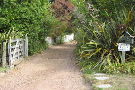 Photo of property in 5 Te Ra Crescent, Diamond Harbour, 8972