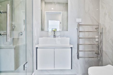 Photo of property in 24a Aurea Avenue, Pakuranga, Auckland, 2010