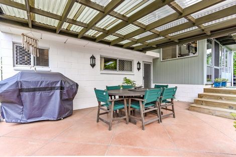 Photo of property in 1409 Warwick Place, Mayfair, Hastings, 4122