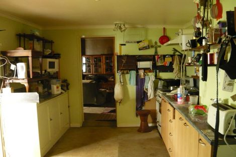 Photo of property in 40 Timaru Road, Waimate, 7924