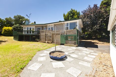 Photo of property in 27 Carr Street, Te Kamo, Whangarei, 0112