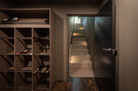 Photo of property in 35 Ridgecrest, Wanaka, 9305