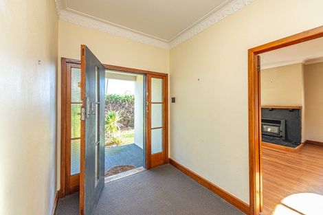 Photo of property in 8 Peakes Road, Saint Johns Hill, Whanganui, 4501