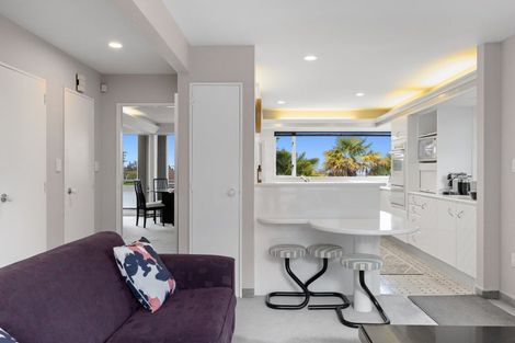 Photo of property in 13 Boundary Road, Waipahihi, Taupo, 3330