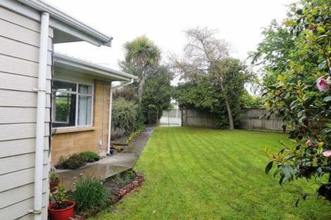 Photo of property in 110 Main North Road, Woodend, 7610