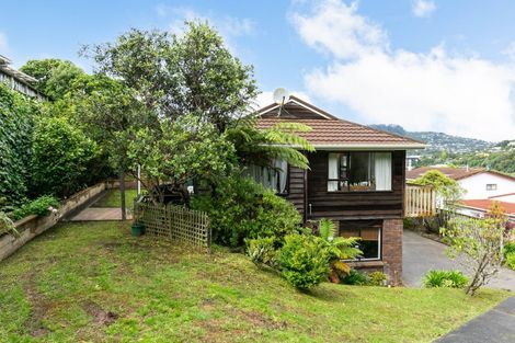 Photo of property in 23b Thatcher Crescent, Crofton Downs, Wellington, 6035