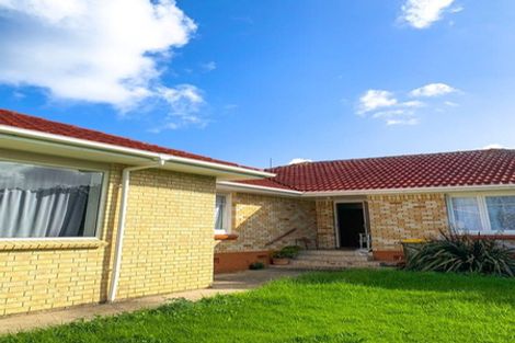Photo of property in 44 Birdwood Avenue, Papatoetoe, Auckland, 2025