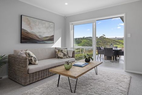 Photo of property in 16 Clark Rise, Pokeno, 2402