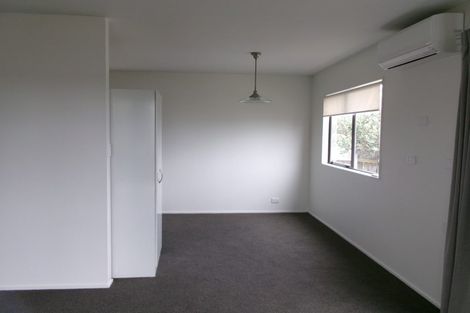 Photo of property in 15a Churchill Terrace, Waiuku, 2123