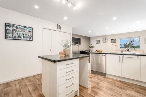 Photo of property in 121 Te Puia Drive, Aotea, Porirua, 5024