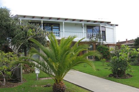 Photo of property in 39 Kauri Crescent, Snells Beach, 0920