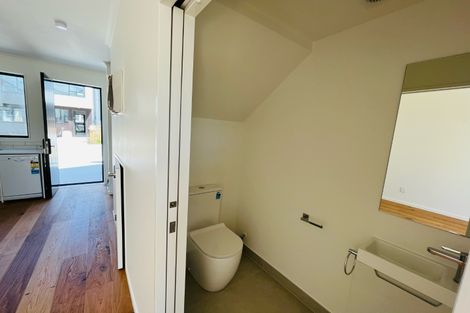 Photo of property in 4/31 Mahalo Avenue, Wiri, Auckland, 2104
