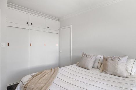 Photo of property in 24 Dominion Avenue, Spreydon, Christchurch, 8024