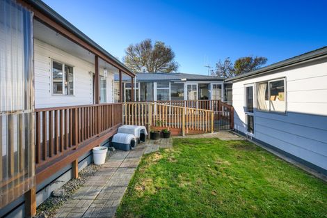 Photo of property in 44 Kaimanawa Street, Kelvin Grove, Palmerston North, 4414