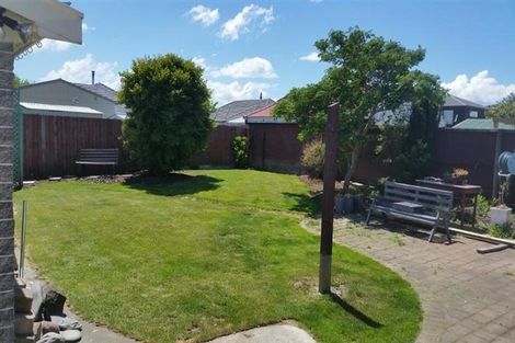 Photo of property in 10 Fairmile Place, Russley, Christchurch, 8042