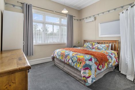 Photo of property in 12 High Street, Bulls, 4818