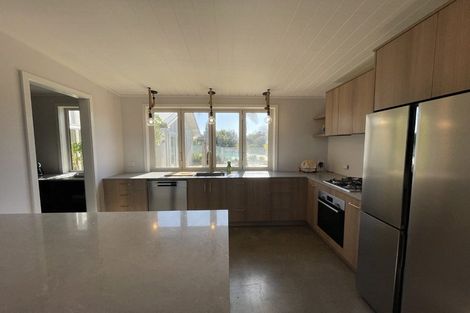Photo of property in 39 Pohutukawa Drive, Eskdale, Napier, 4182
