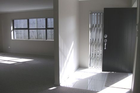 Photo of property in 8 Citron Court, Flat Bush, Auckland, 2016