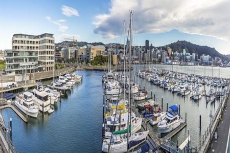 Photo of property in Clyde Quay Wharf, 3c/6 Clyde Quay Wharf, Te Aro, Wellington, 6011