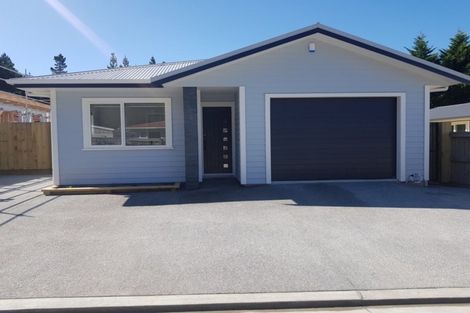 Photo of property in 28c Stockdale Street, Wainuiomata, Lower Hutt, 5014