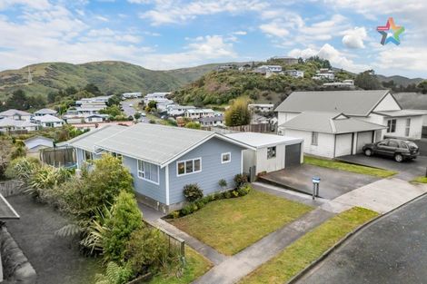 Photo of property in 18 Tarras Grove, Kelson, Lower Hutt, 5010