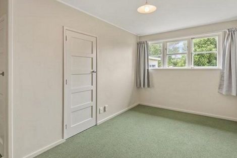 Photo of property in 6 Renfrew Street, Upper Riccarton, Christchurch, 8041