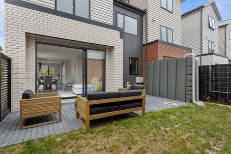 Photo of property in 14 Peihana Road, Hobsonville, Auckland, 0616