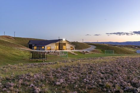 Photo of property in 211 Mcarthur Road, Springvale, Alexandra, 9391