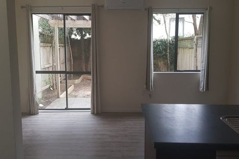Photo of property in 11/3 Orwell Road, Greenhithe, Auckland, 0632