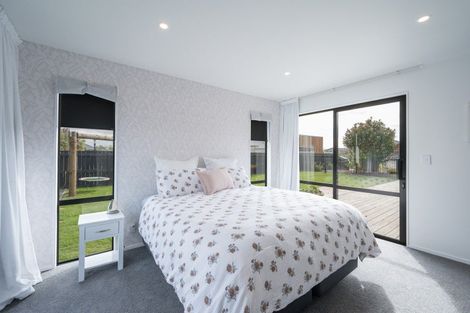 Photo of property in 12 Puketutu Grove, Motueka, 7120