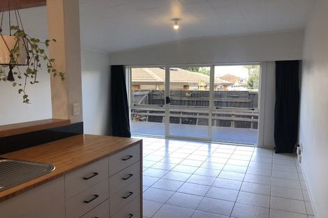 Photo of property in 9 Liftan Place, Mount Maunganui, 3116