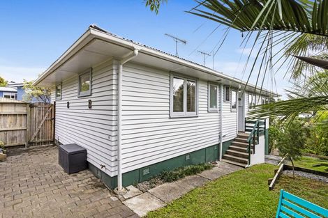 Photo of property in 1/46 Sycamore Drive, Sunnynook, Auckland, 0620