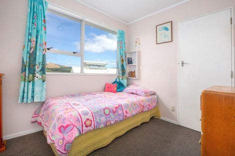 Photo of property in 8 Kotipu Place, Pukerua Bay, 5026