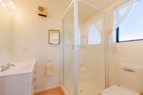 Photo of property in 76 Parata Street, Waikanae, 5036