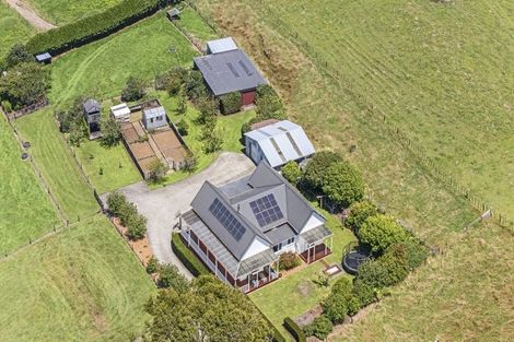 Photo of property in 79 Lincoln Road East, Everett Park, Inglewood, 4389