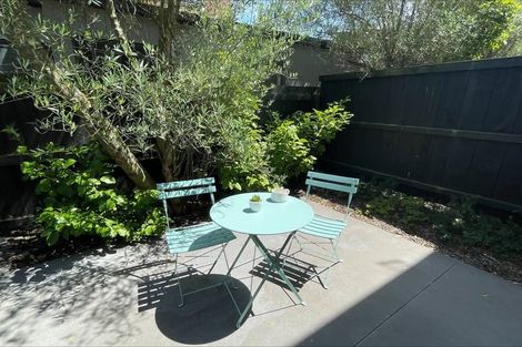 Photo of property in 3/27 Gracefield Avenue, Christchurch Central, Christchurch, 8013