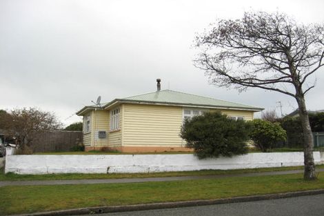 Photo of property in 130 Conyers Street, Heidelberg, Invercargill, 9812
