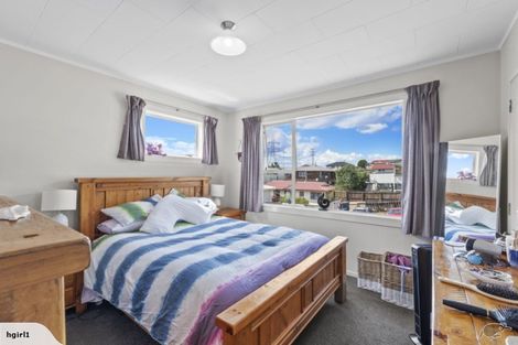 Photo of property in 230 Triangle Road, Massey, Auckland, 0614