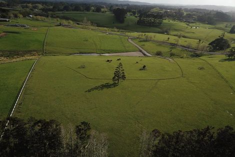 Photo of property in 58 Joseph Dunstan Drive, Taupaki, 0782