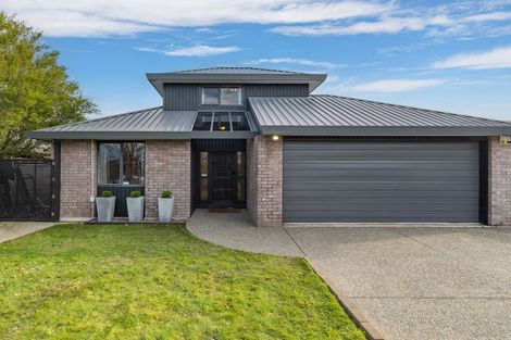 Photo of property in 115 Royal Park Drive, Parklands, Christchurch, 8083