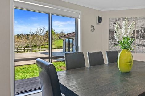 Photo of property in 20 Maddies Road, Kaukapakapa, 0873