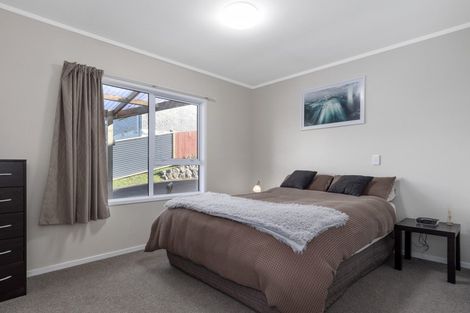Photo of property in 15a Glenfield Place, Brookfield, Tauranga, 3110