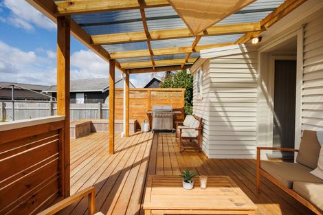 Photo of property in 4 Johnson Street, Bulls, 4818