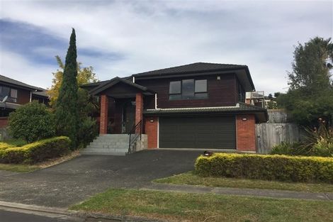 Photo of property in 21 Chadlington Avenue, Henderson, Auckland, 0612