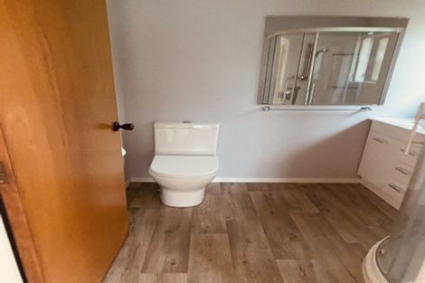 Photo of property in 8 Bushland Grove, Paparangi, Wellington, 6037