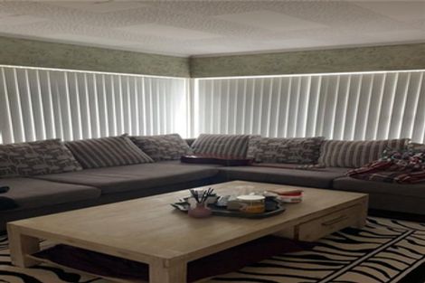 Photo of property in 21 Montana Avenue, Murrays Bay, Auckland, 0630