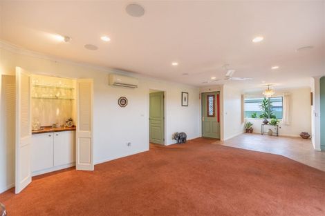Photo of property in 248 Kennedy Road, Onekawa, Napier, 4110